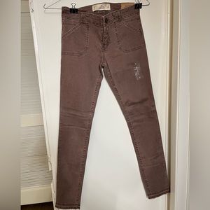 Hollister wash burgundy Jean